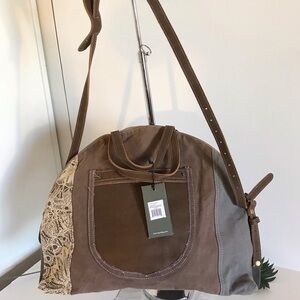 Myra Floral Print Shoulder Bag!Removable Strap!